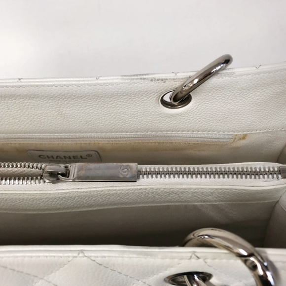 Chanel Grand Shopping Tote White Quilted Caviar - Picture 2 of 8